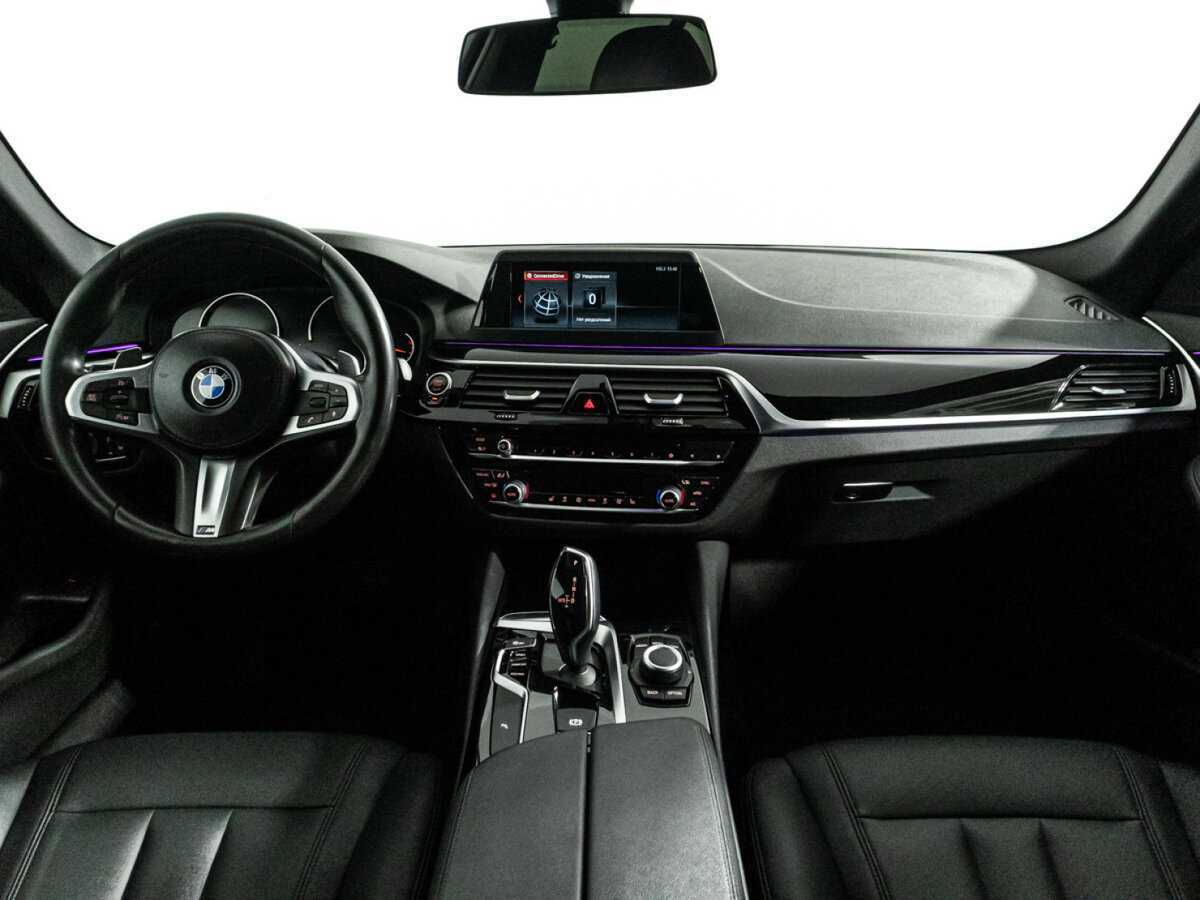 BMW 5 серии 2019 года с пробегом. Фото: #11