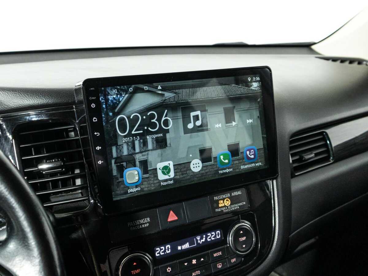 Б/У Митсубиши Оутлэндер 2016 года. Фото: #15