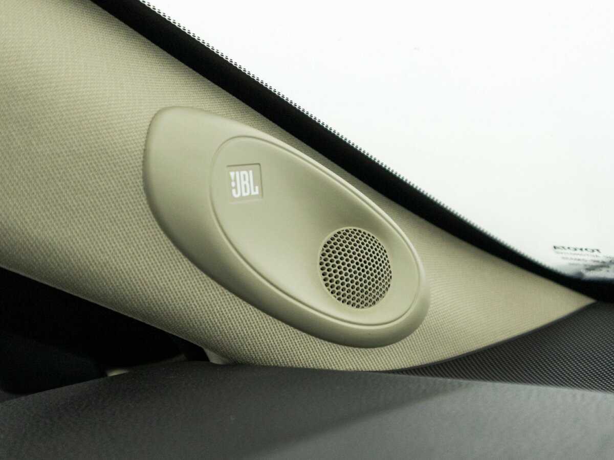 Toyota Camry 2018 года с пробегом. Фото: #24