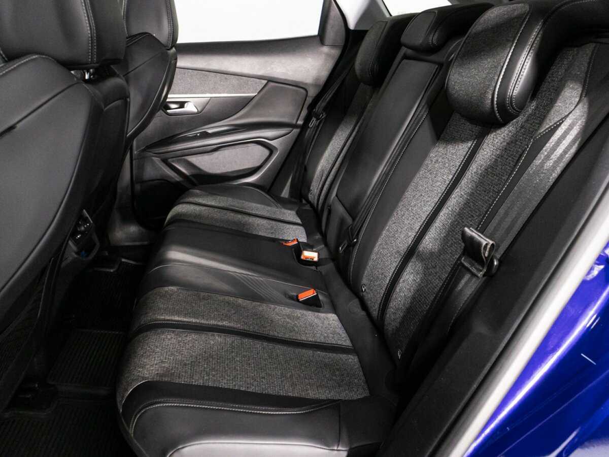 Б/У Пежо 3008 2017 года. Фото: #9