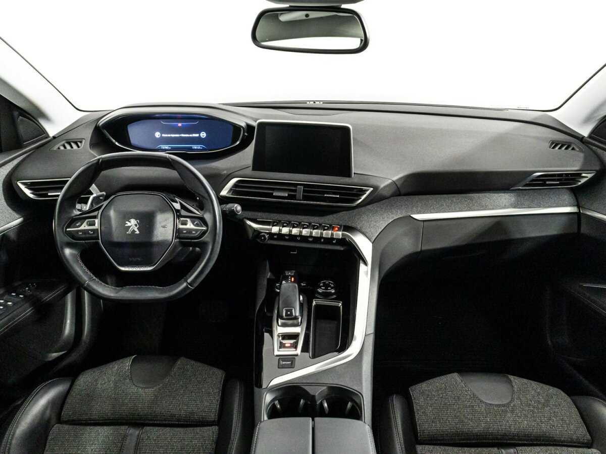 Б/У Пежо 3008 2017 года. Фото: #12