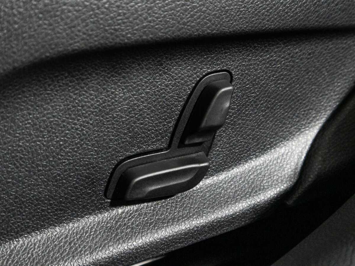 Mercedes-Benz C-Класс 2019 года с пробегом. Фото: #17