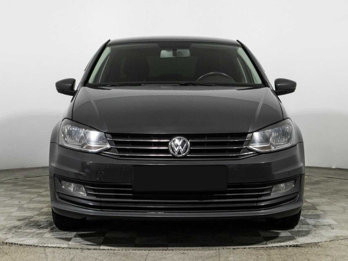 Б/У Фольксваген Поло 2018 года. Фото: #1