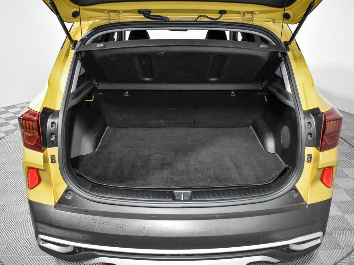 Б/У Киа Сельтос 2020 года. Фото: #16