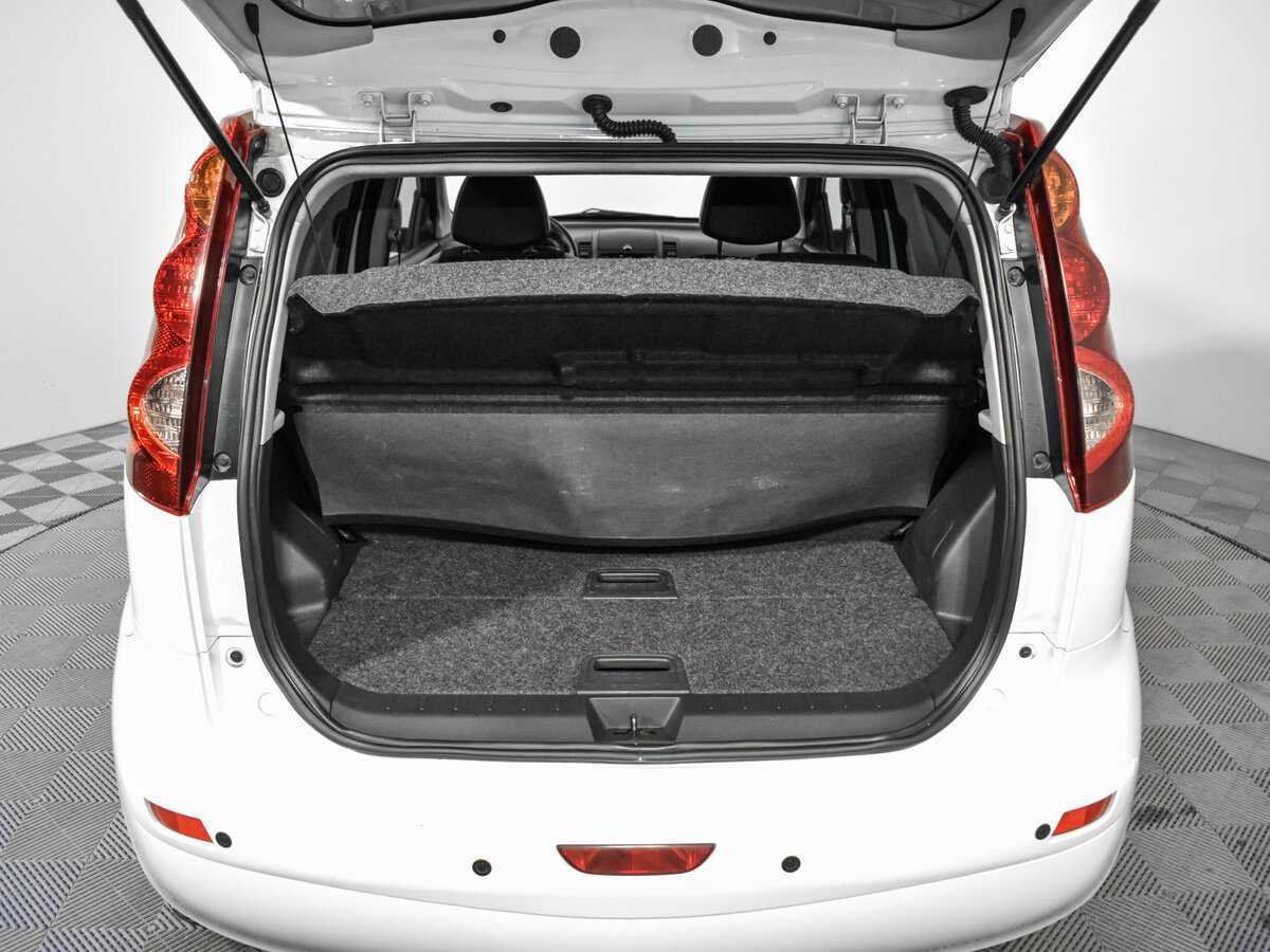 Б/У Ниссан Ноут 2013 года. Фото: #19