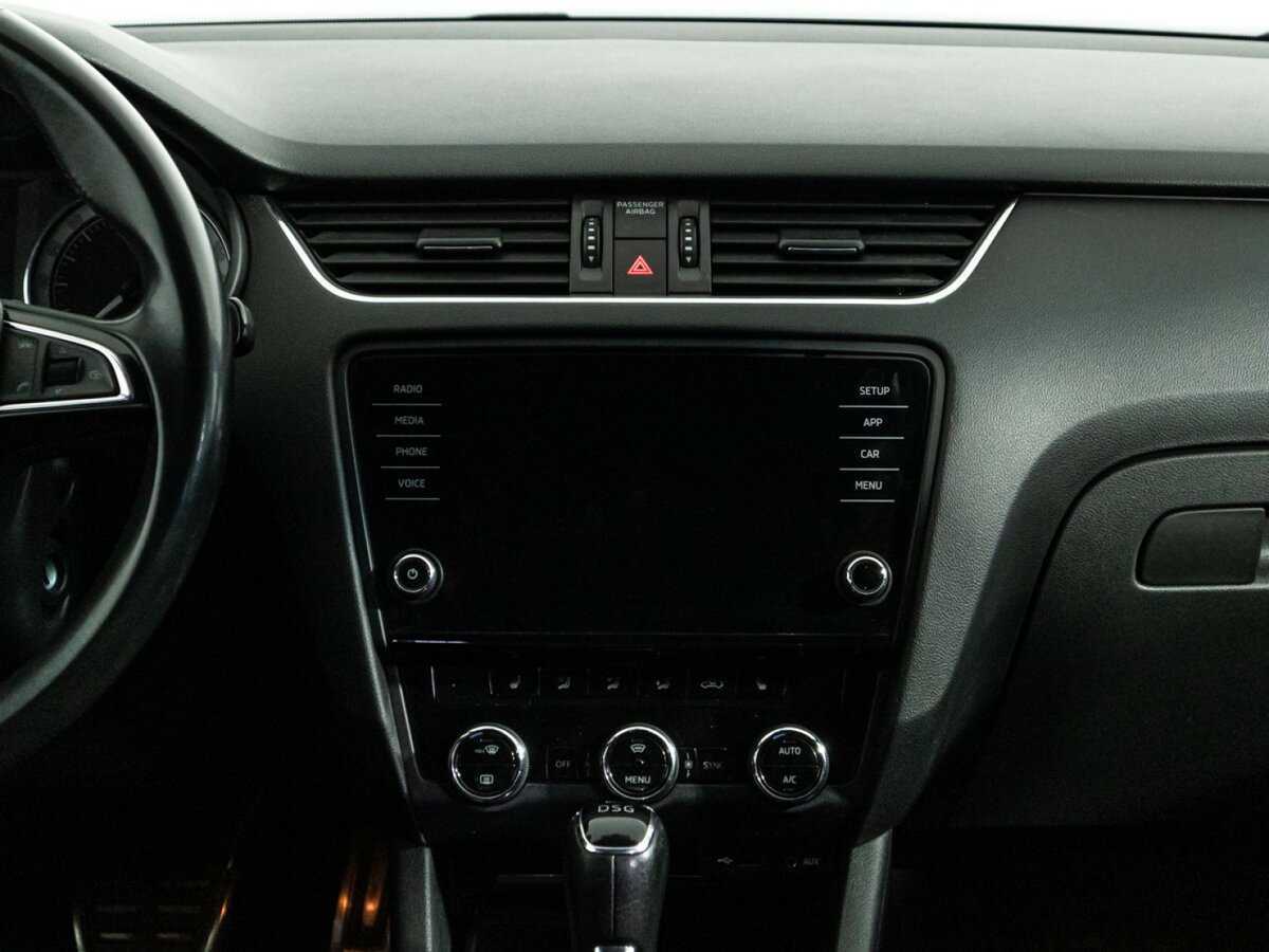 Б/У Шкода Октавия 2017 года. Фото: #13