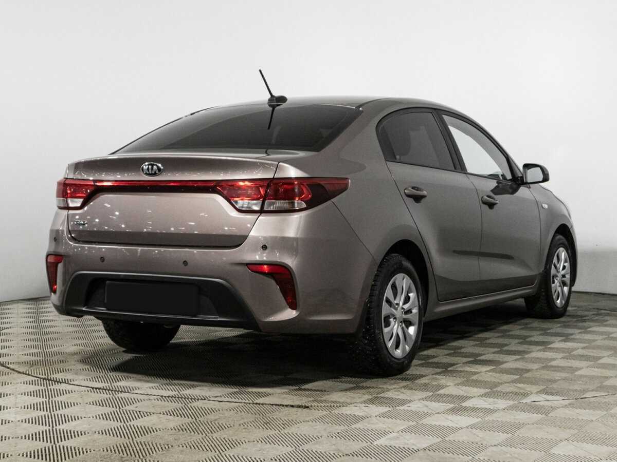 Б/У Киа Рио 2017 года. Фото: #4