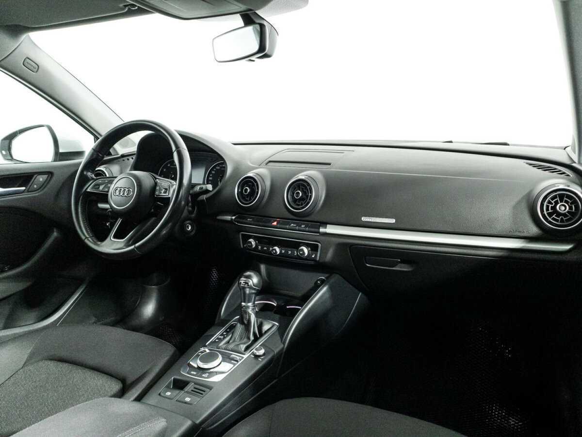 Audi A3 2017 года с пробегом. Фото: #8