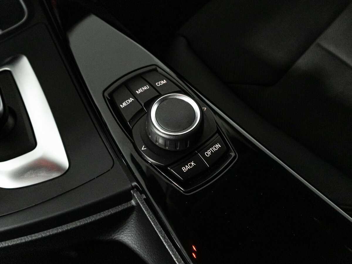 BMW 3 серии 2018 года с пробегом. Фото: #16