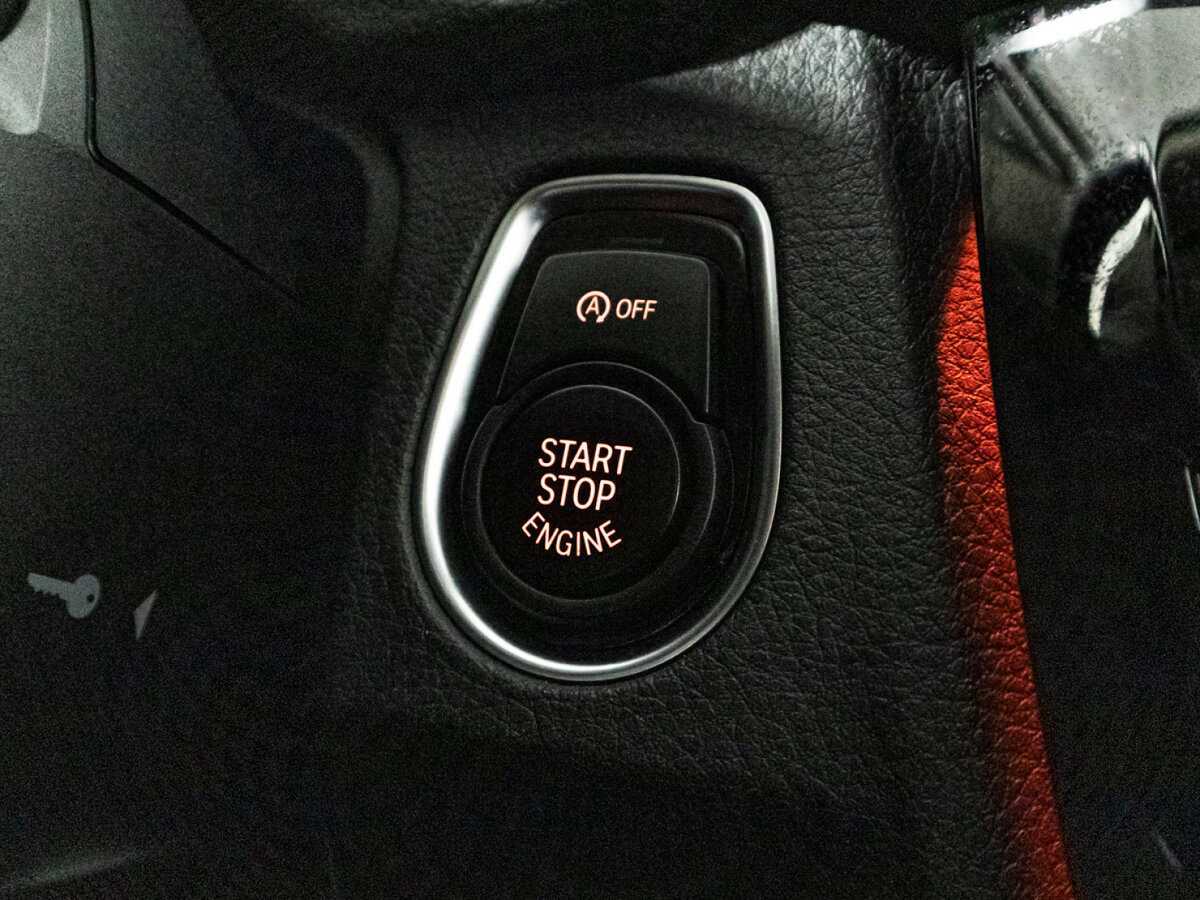 BMW 3 серии 2018 года с пробегом. Фото: #17