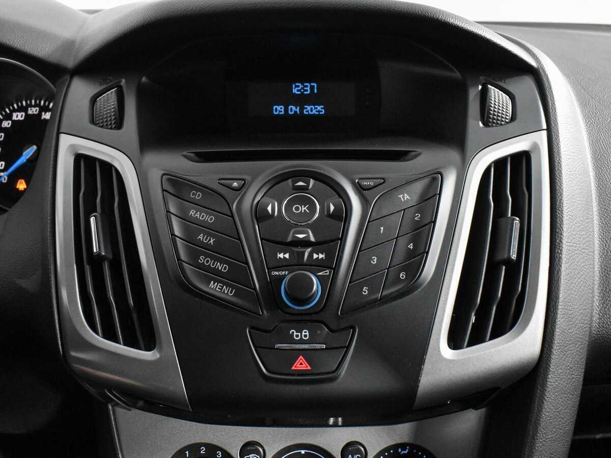 Б/У Форд Фокус 2015 года. Фото: #15