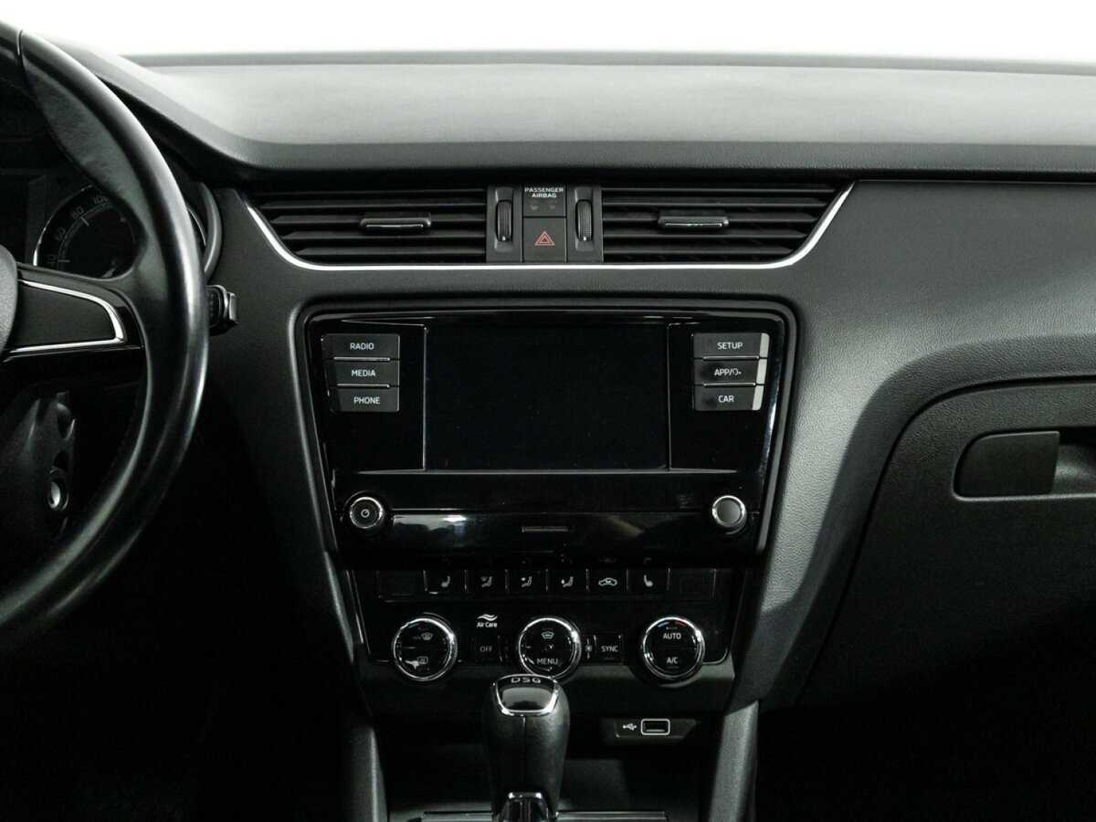 Б/У Шкода Октавия 2020 года. Фото: #13