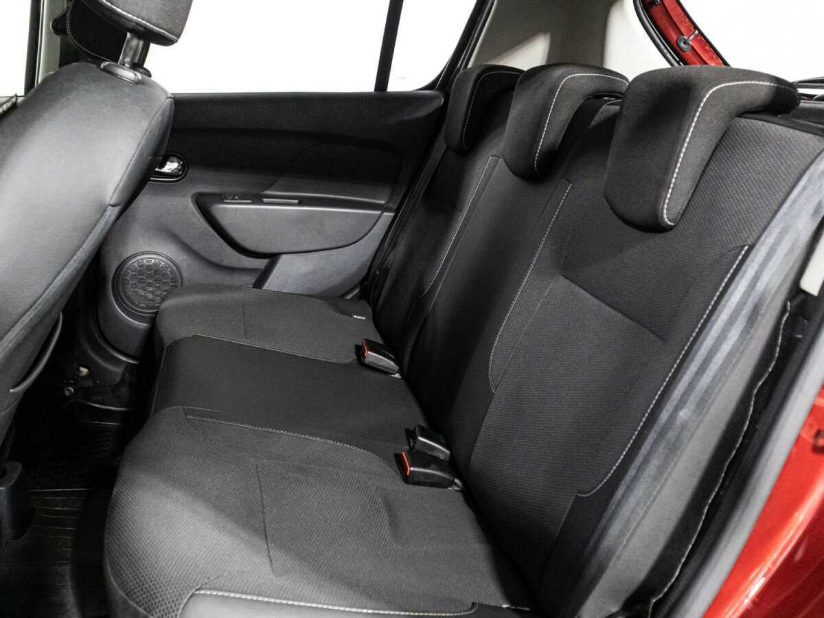 Б/У Рено Сандеро 2020 года. Фото: #9