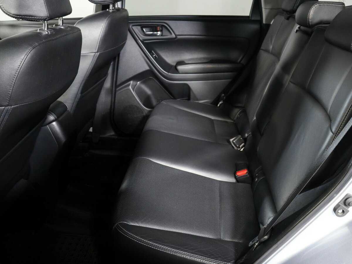 Б/У Субару Форестер 2014 года. Фото: #6