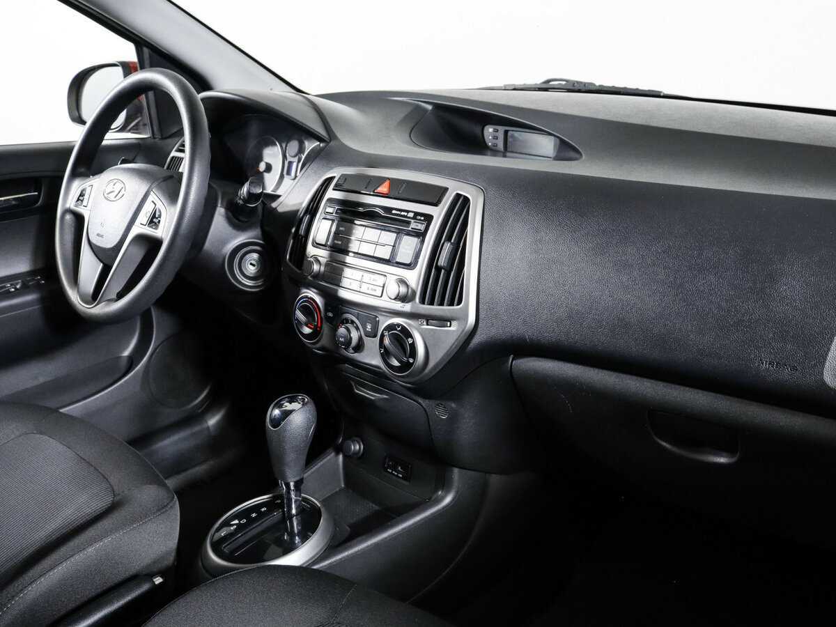 Hyundai i20 2012 года с пробегом. Фото: #5