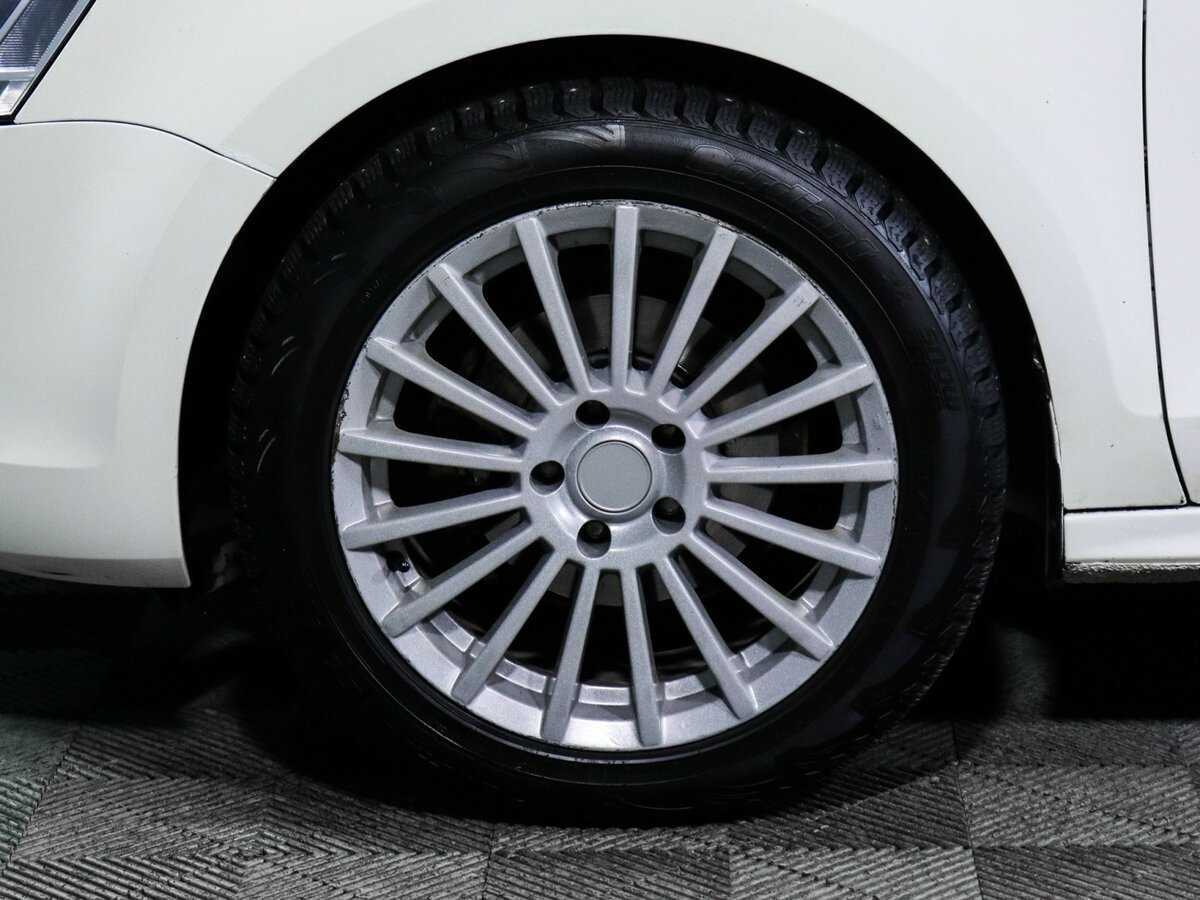 Б/У Фольксваген Джетта 2013 года. Фото: #11