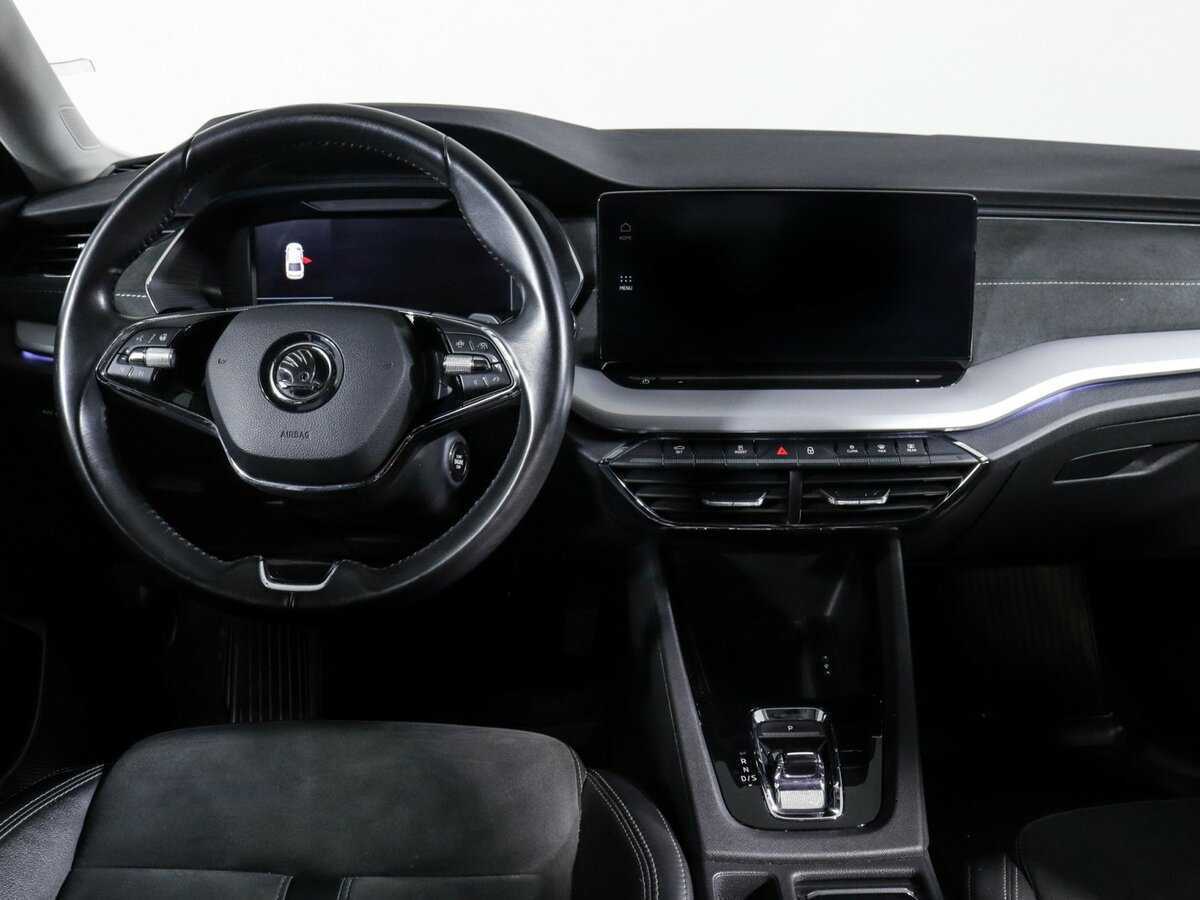 Б/У Шкода Октавия 2020 года. Фото: #11