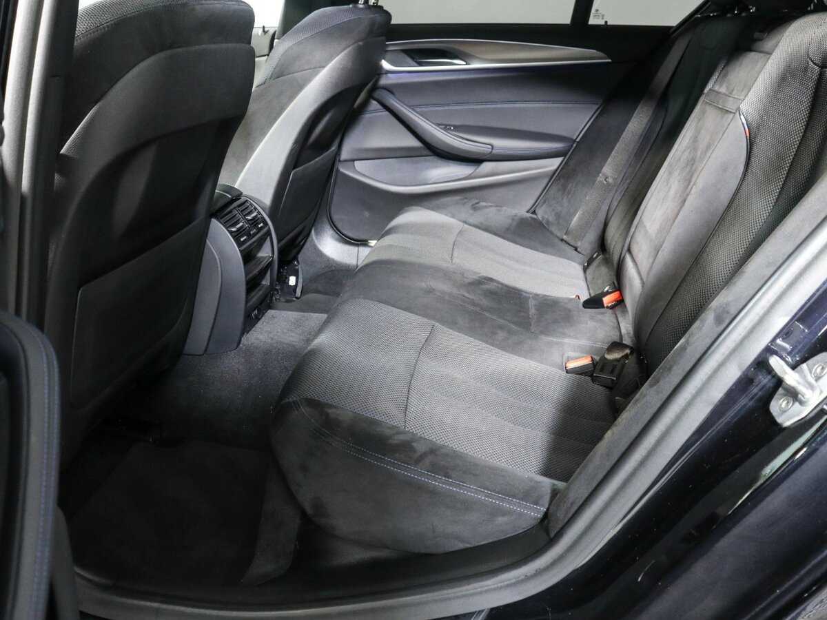 BMW 5 серии 2018 года с пробегом. Фото: #5