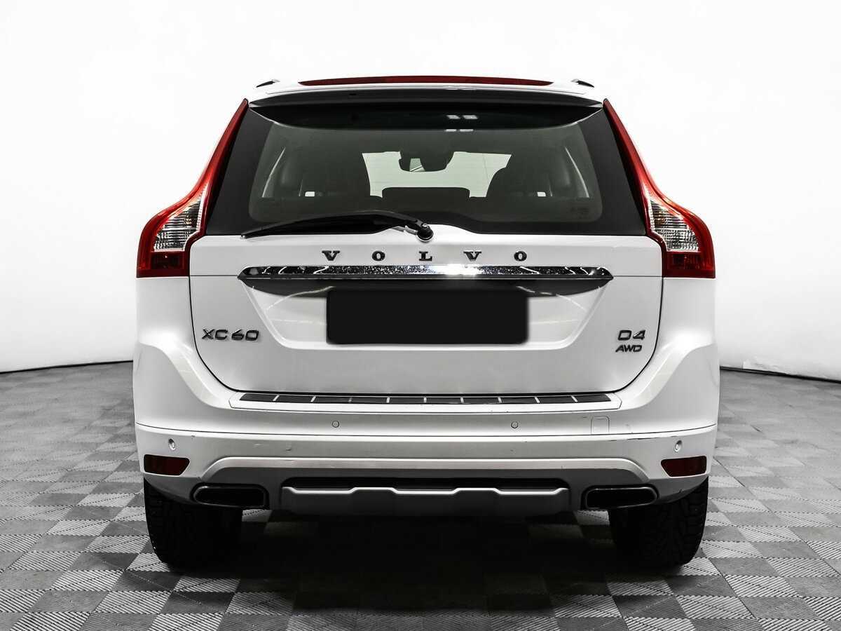 Б/У Вольво ИксЦ60 2015 года. Фото: #5