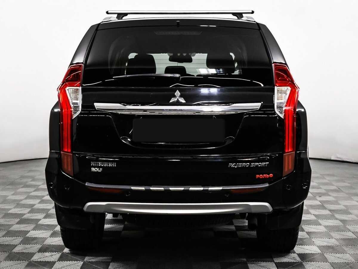 Mitsubishi Pajero Sport 2018 года с пробегом. Фото: #5