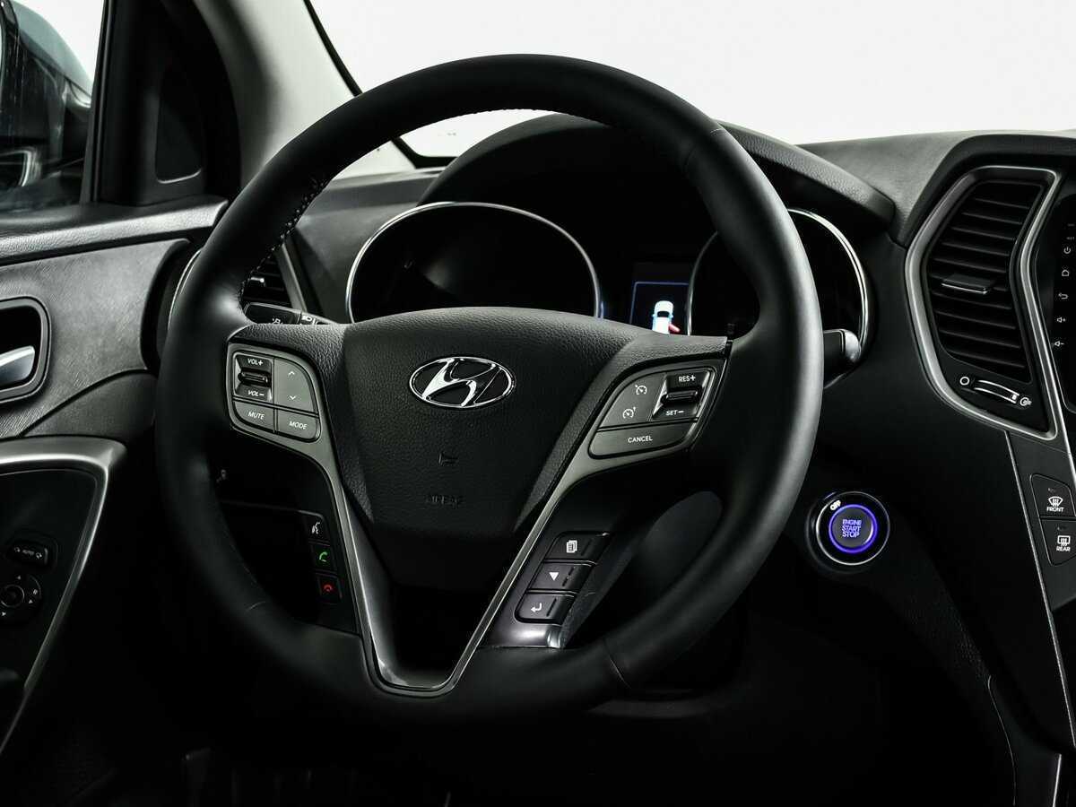 Hyundai Santa Fe 2018 года с пробегом. Фото: #11
