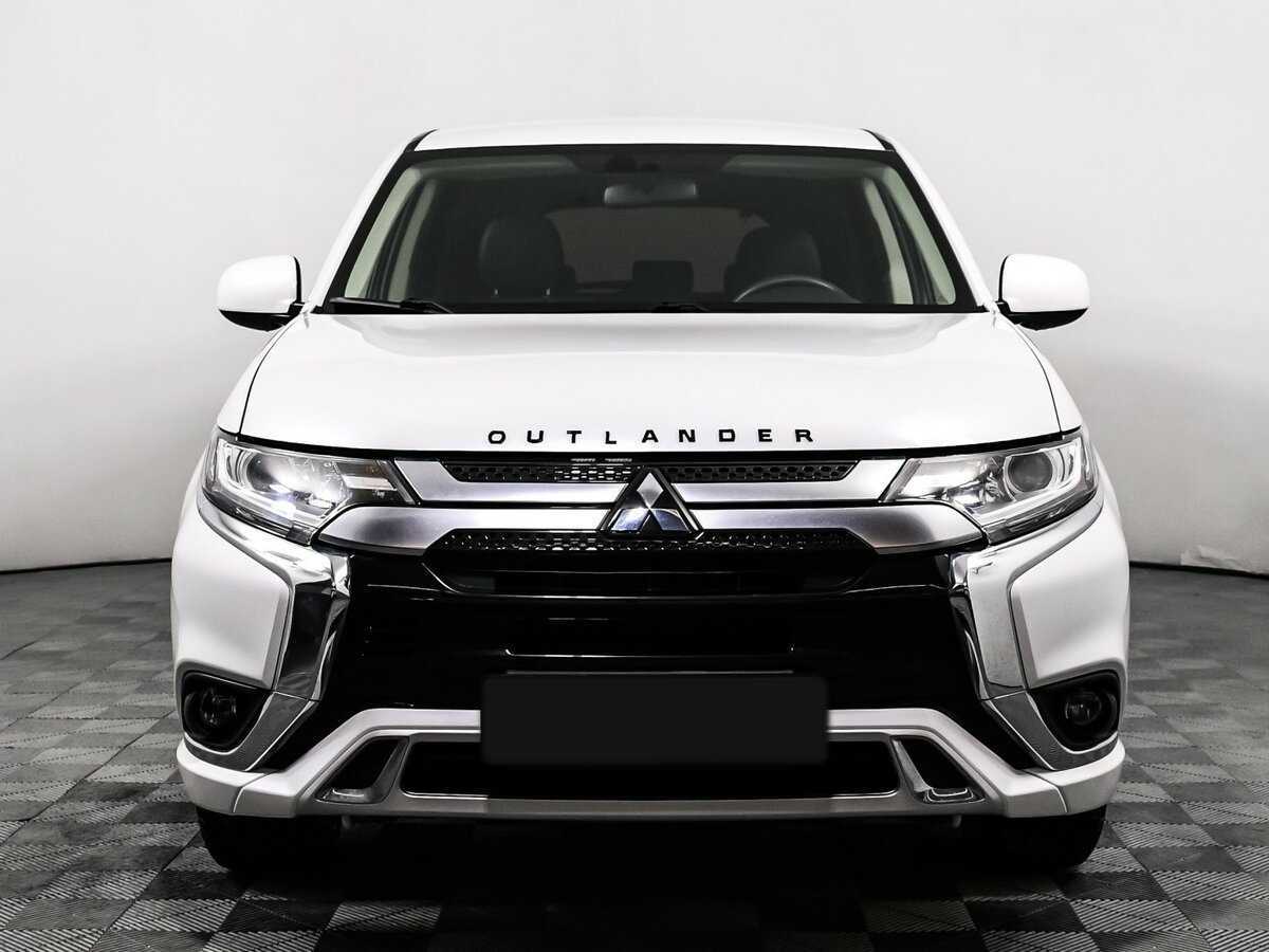 Mitsubishi Outlander 2022 года с пробегом. Фото: #1