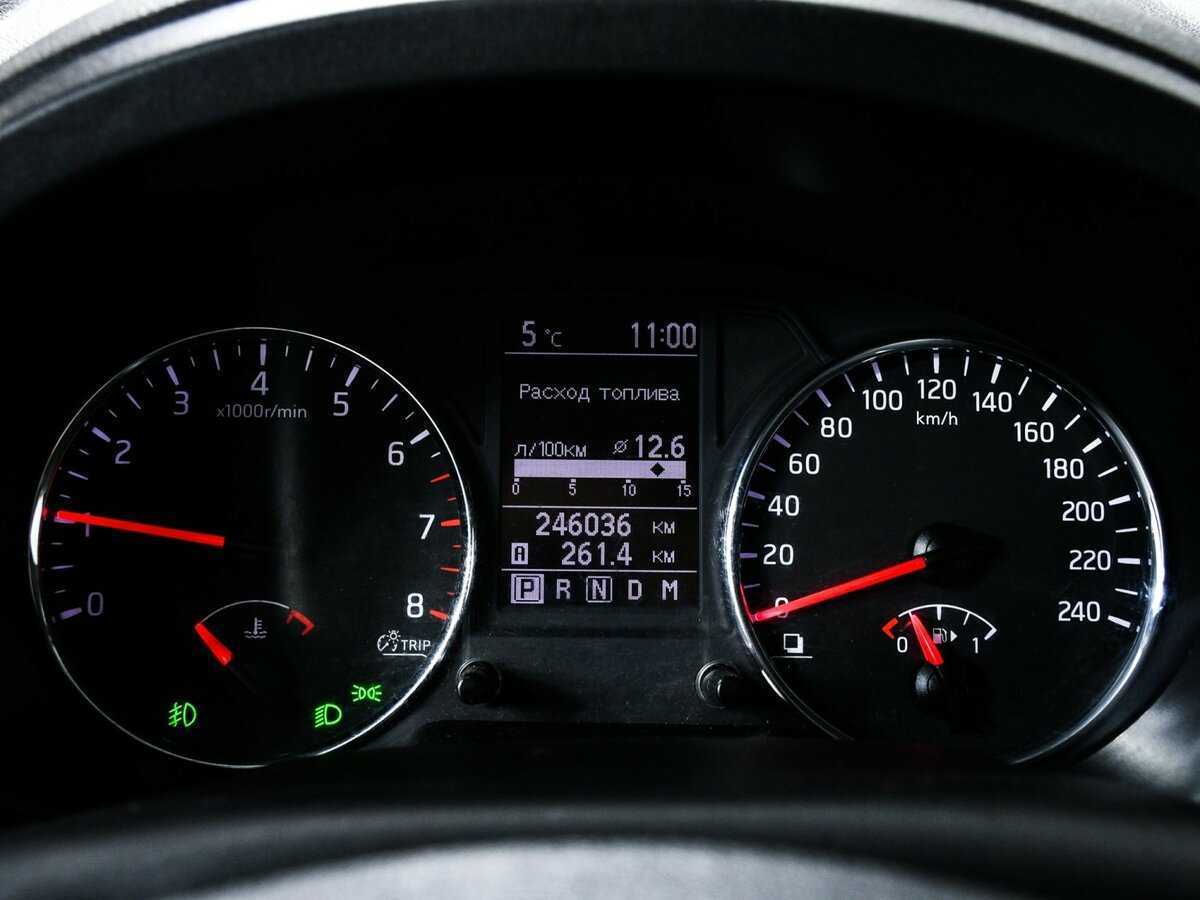 Б/У Ниссан Икс-Трейл 2012 года. Фото: #9