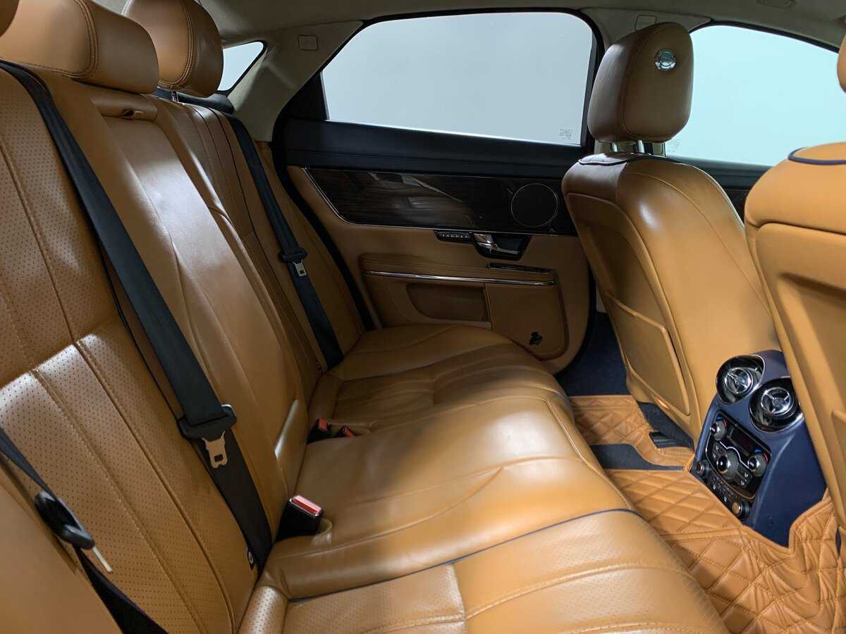Jaguar XJ 2012 года с пробегом. Фото: #17