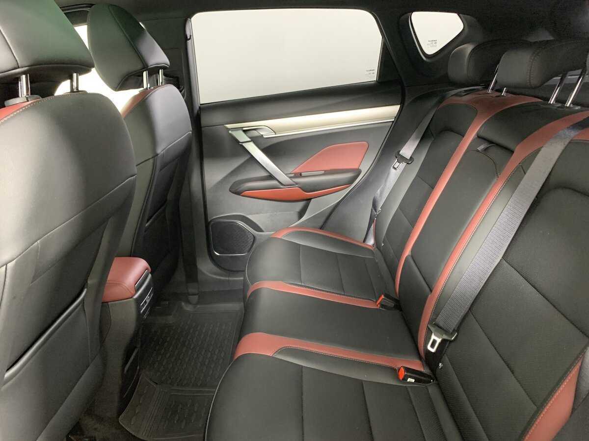 Geely Coolray 2022 года с пробегом. Фото: #19