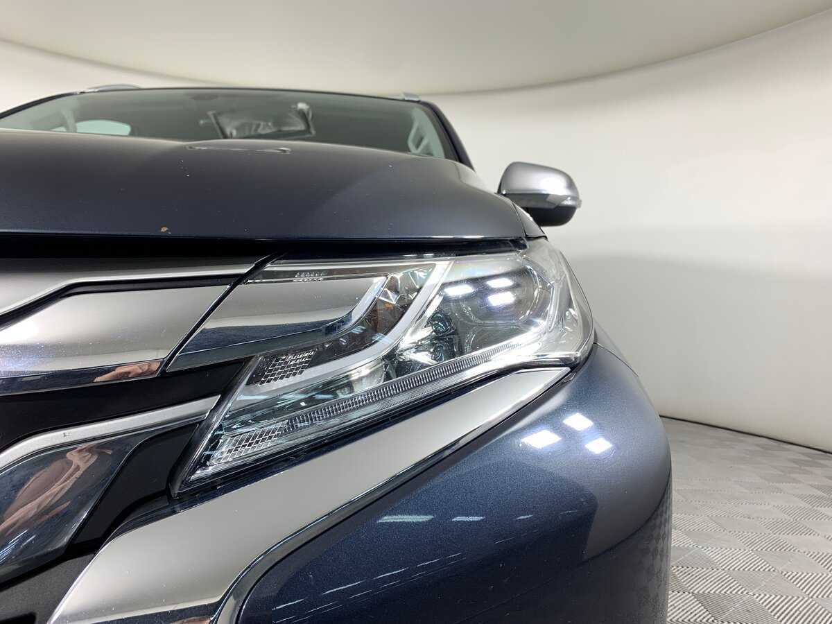 Mitsubishi Pajero Sport 2018 года с пробегом. Фото: #9