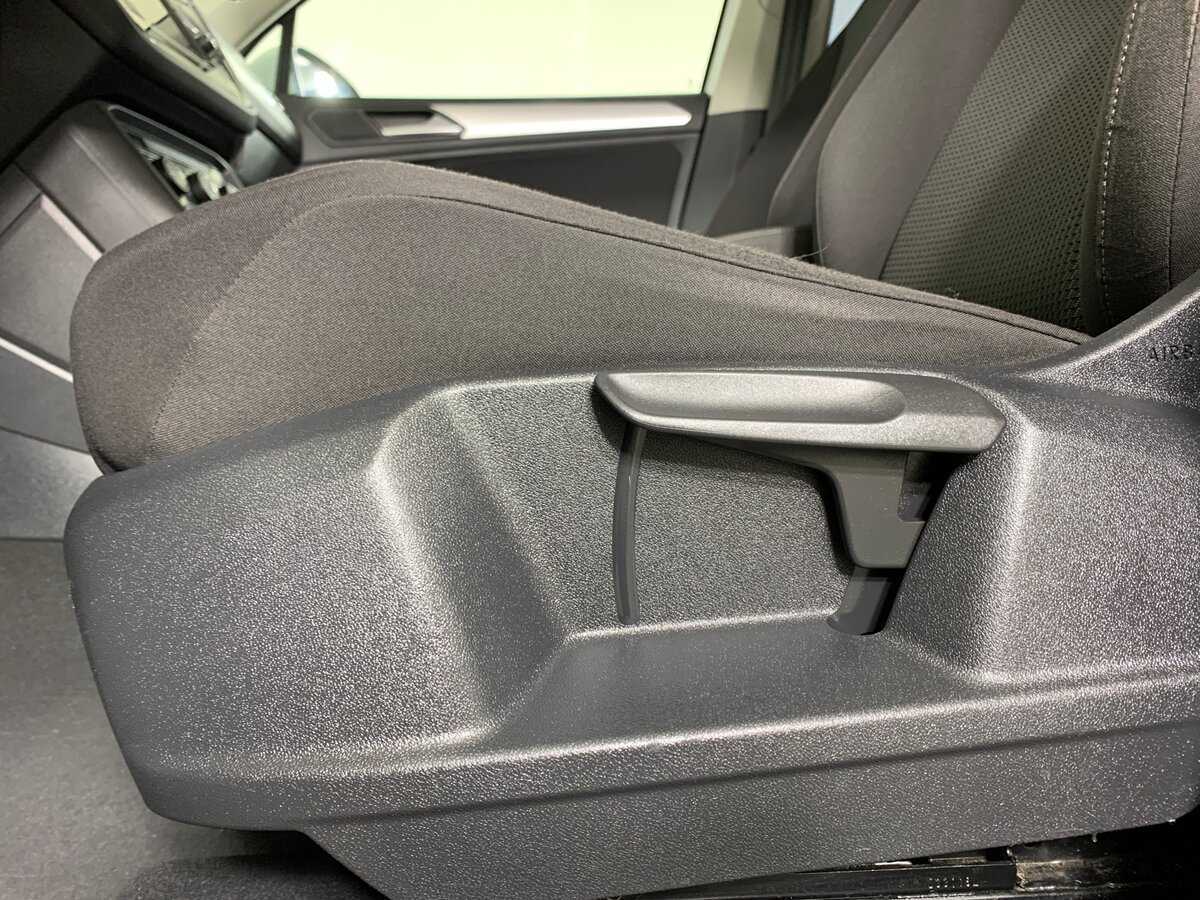 Volkswagen Tiguan 2018 года с пробегом. Фото: #16