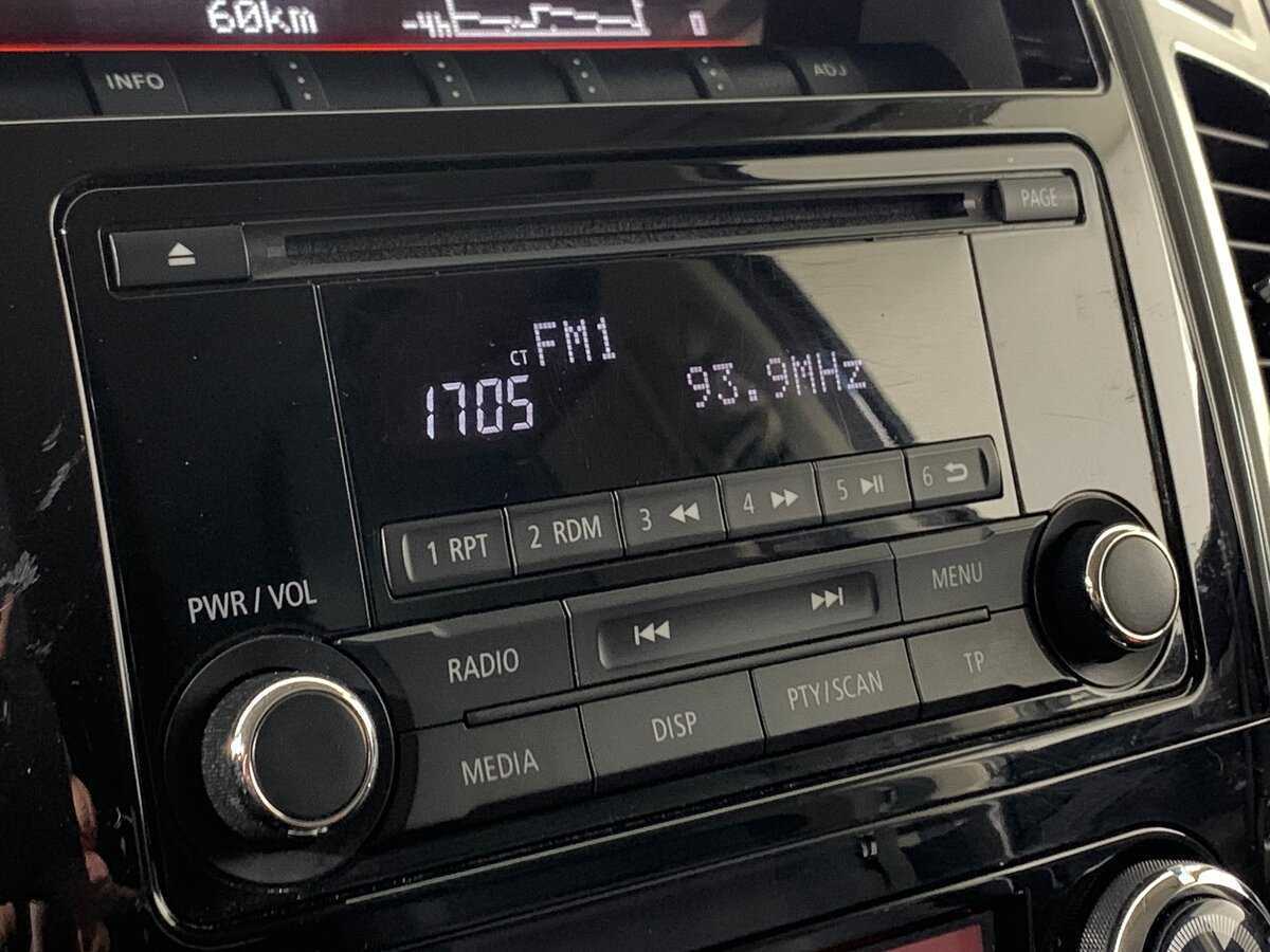 Mitsubishi Pajero 2015 года с пробегом. Фото: #15