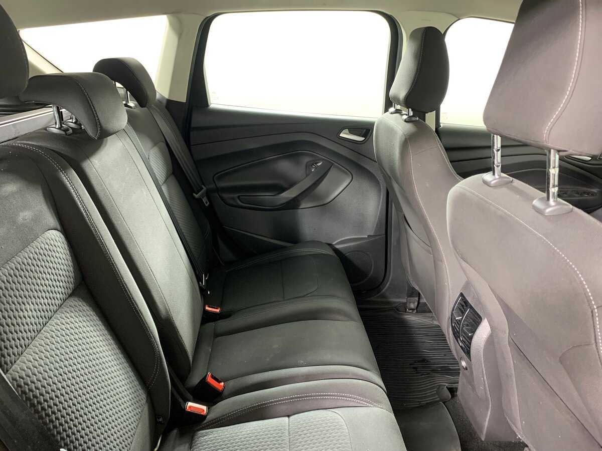 Ford Kuga 2019 года с пробегом. Фото: #17