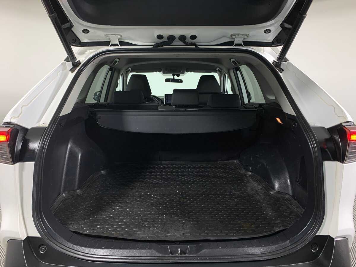 Toyota RAV4 2020 года с пробегом. Фото: #19