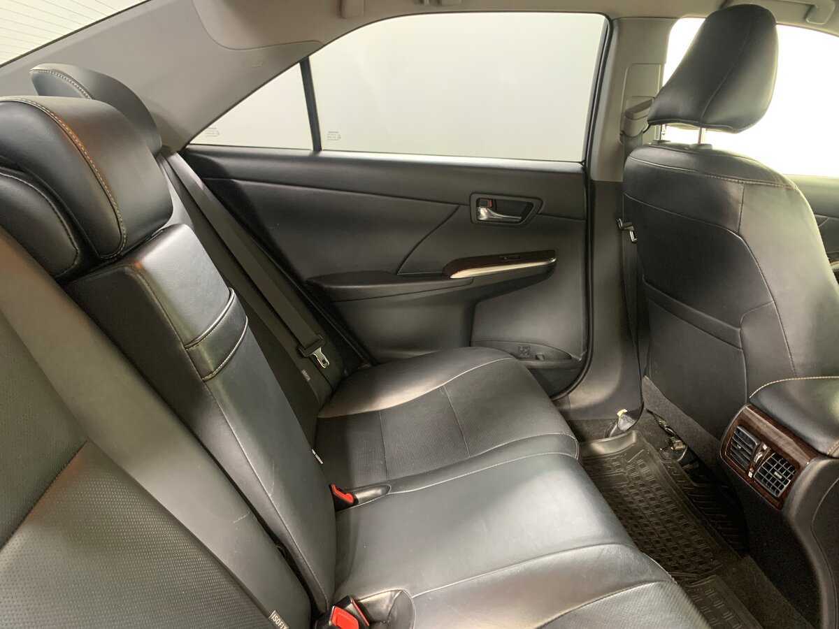 Toyota Camry 2016 года с пробегом. Фото: #15