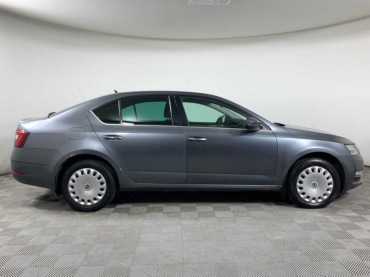 Skoda Octavia 2018 года с пробегом. Фото: #3