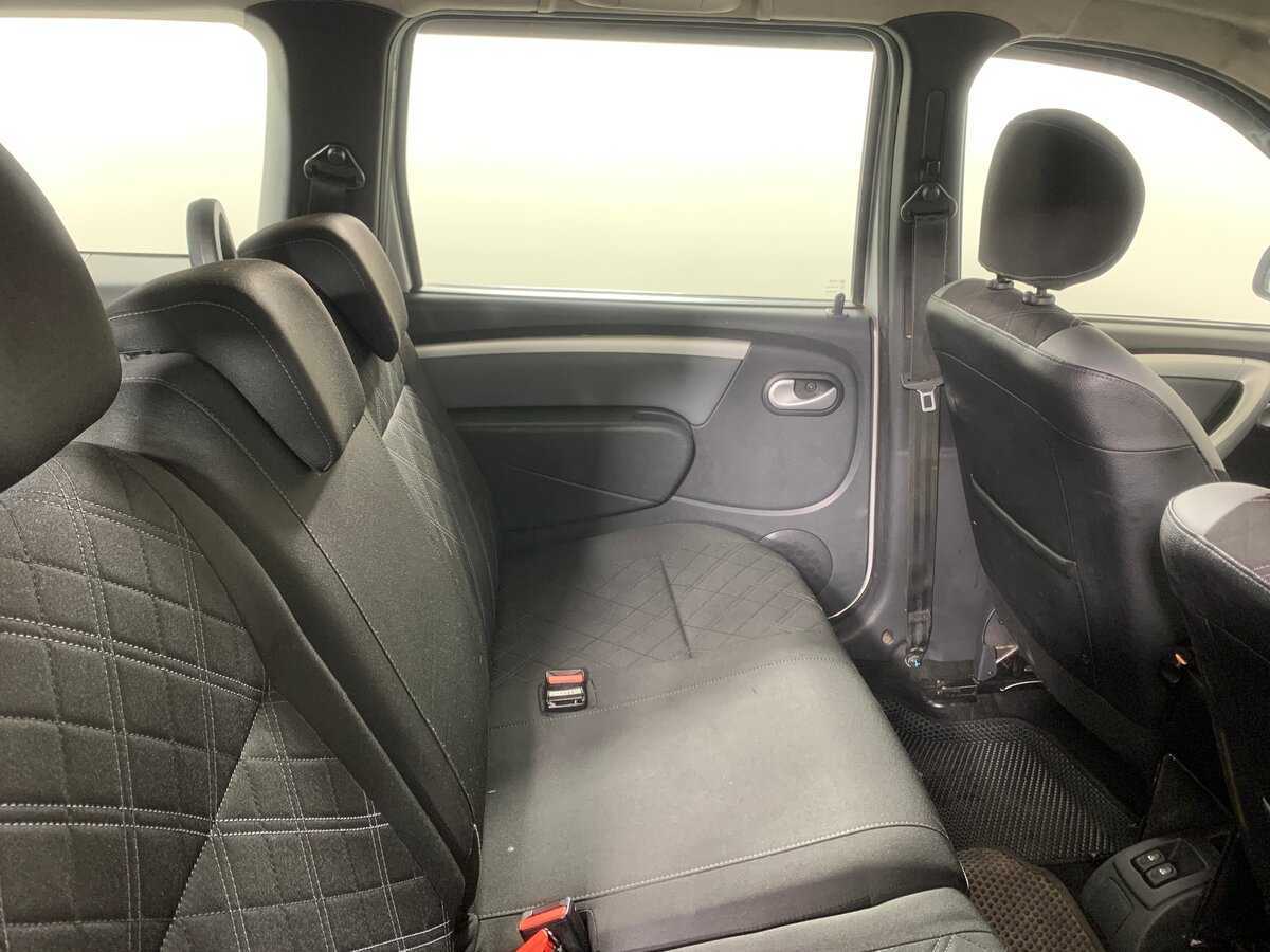 Lada (ВАЗ) Largus 2019 года с пробегом. Фото: #17