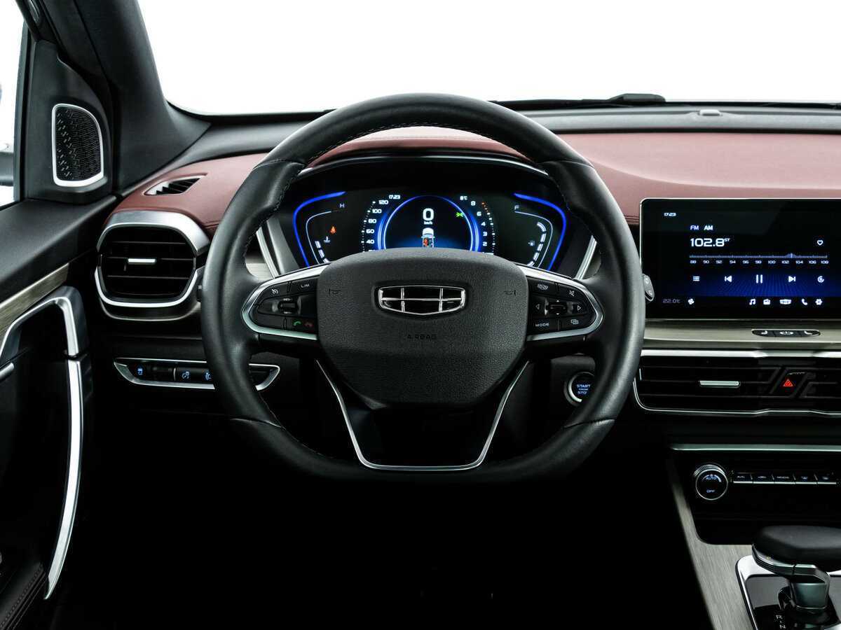 Б/У Джили Кулрэй 2023 года. Фото: #7