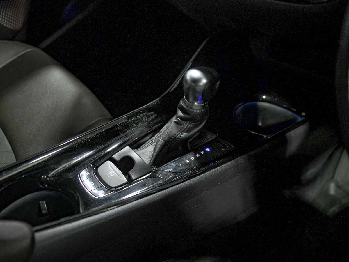 Toyota C-HR 2017 года с пробегом. Фото: #9