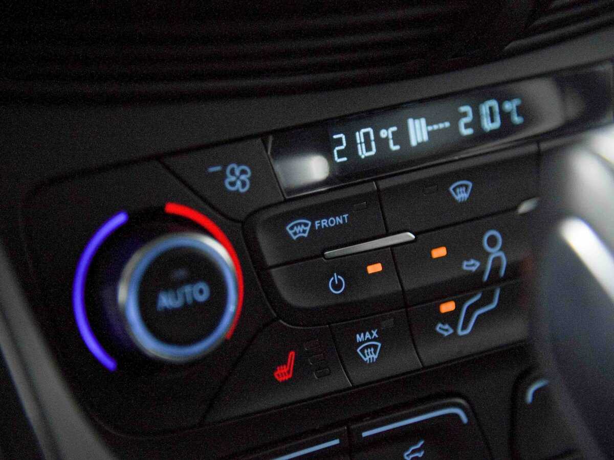 Ford Kuga 2018 года с пробегом. Фото: #10