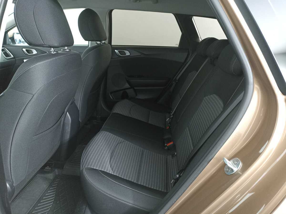 Kia Ceed 2022 года с пробегом. Фото: #11