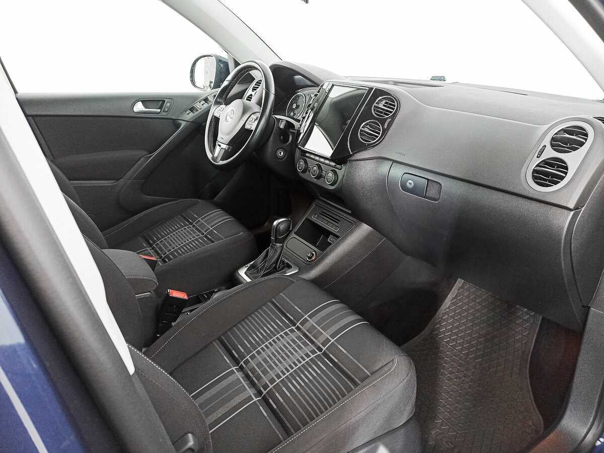 Б/У Фольксваген Тигуан 2016 года. Фото: #8