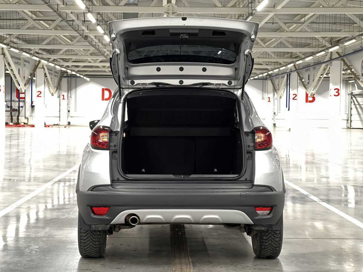 Renault Kaptur 2019 года с пробегом. Фото: #9