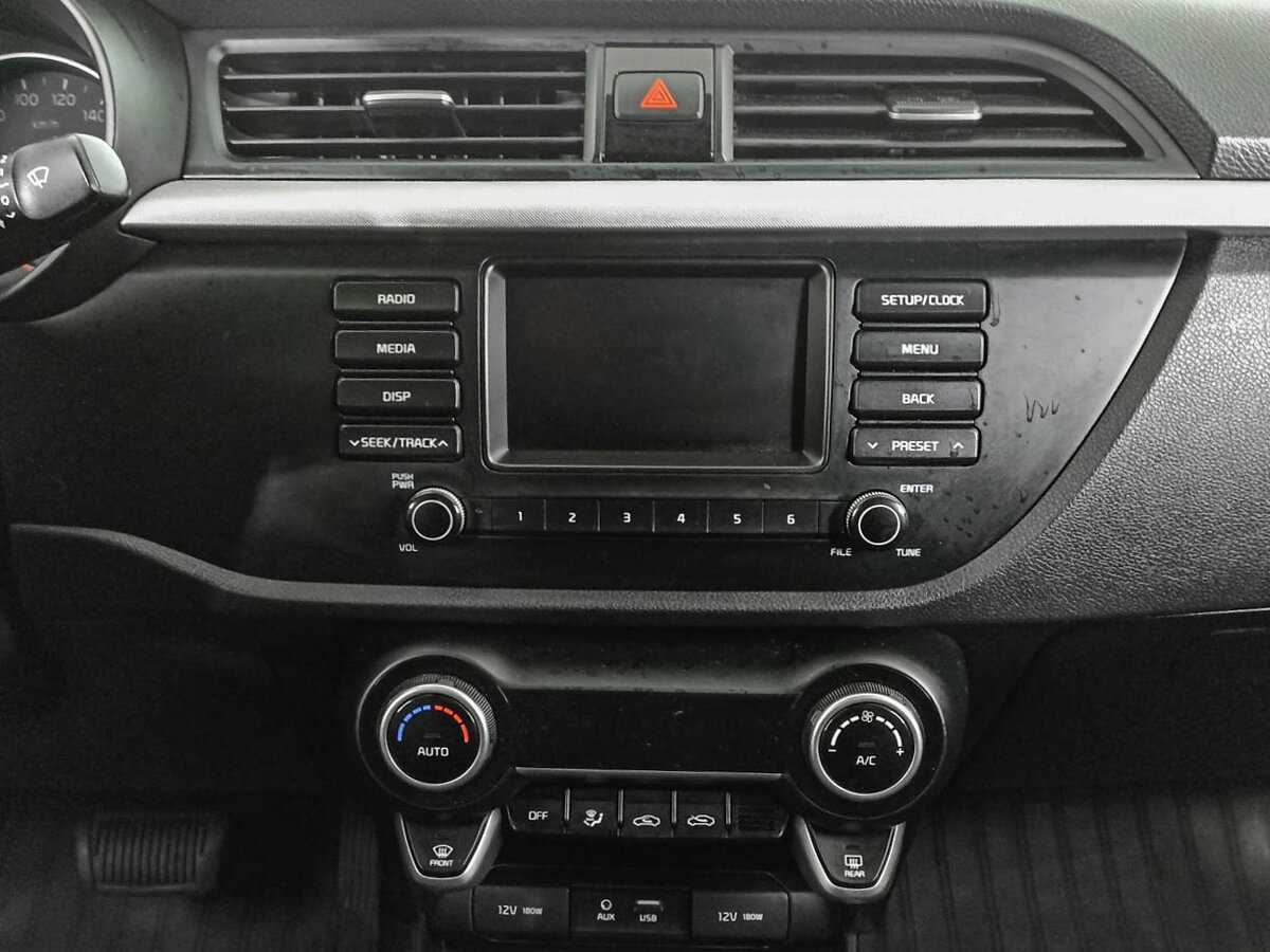 Б/У Киа Рио 2018 года. Фото: #14