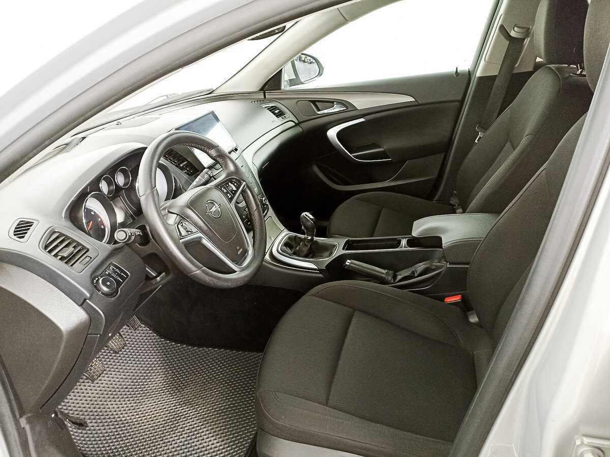 Б/У Опель Инсигния 2012 года. Фото: #12