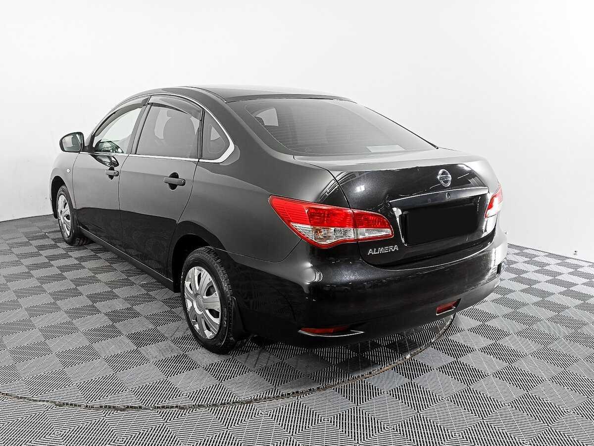 Б/У Ниссан Альмера 2016 года. Фото: #6