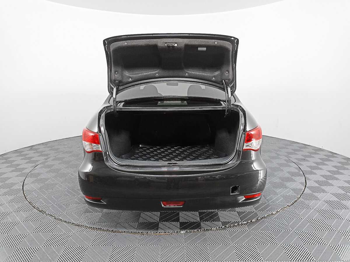 Б/У Ниссан Альмера 2016 года. Фото: #9