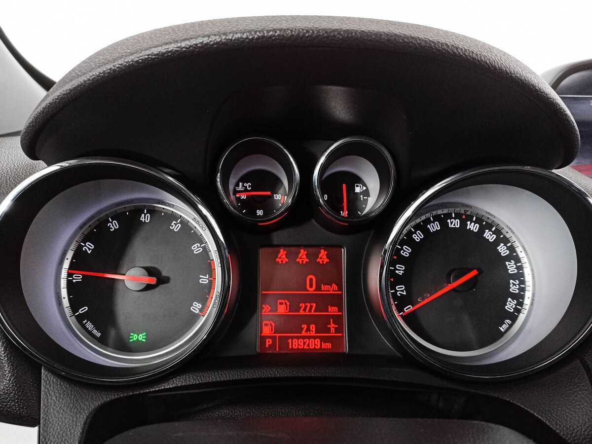 Opel Mokka 2014 года с пробегом. Фото: #12