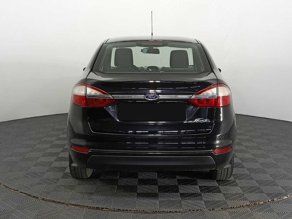 Б/У Форд Фиеста 2015 года. Фото: #5