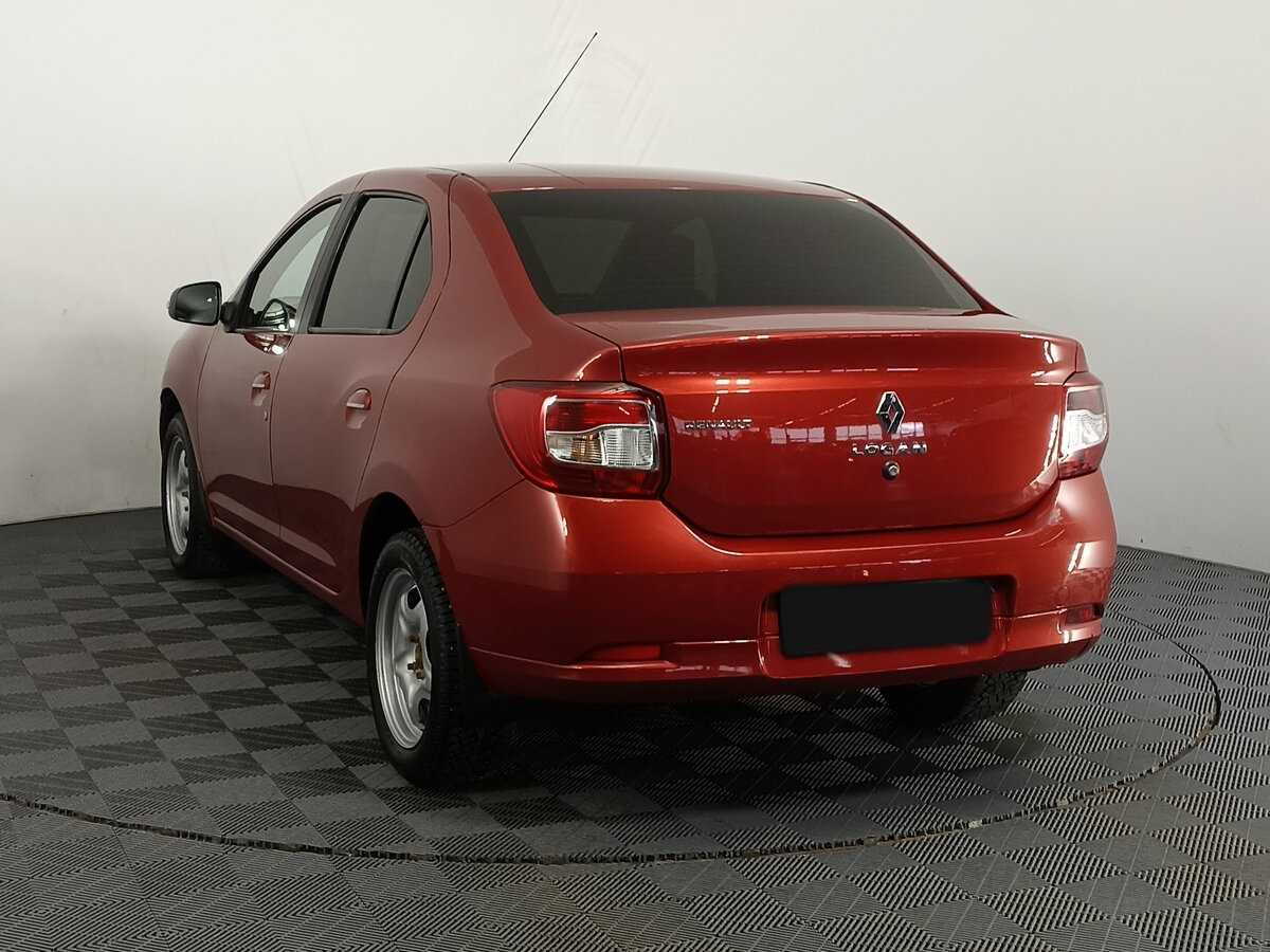 Б/У Рено Логан 2015 года. Фото: #6